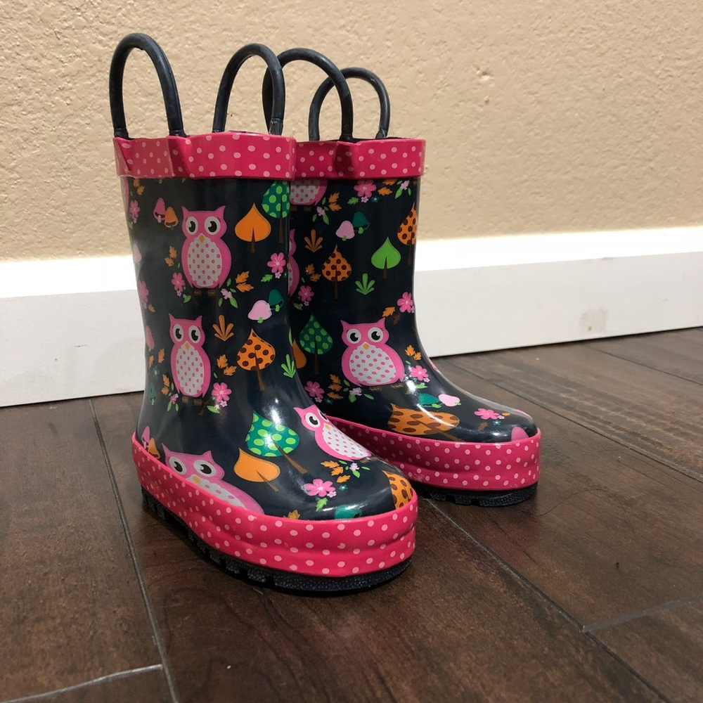Rain boots